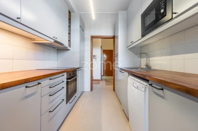 Apartamento T2 para Venda em São Mamede de Infesta e Senhora da Hora