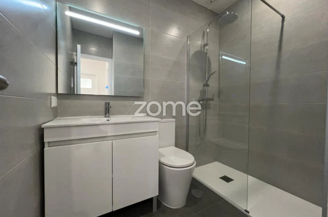 Apartamento T1 para Arrendamento em Bonfim Foto 10