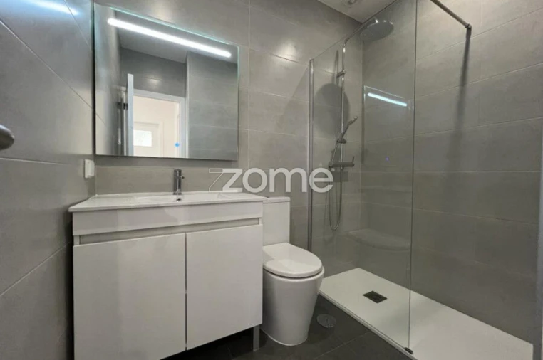 Apartamento T1 para Arrendamento em Bonfim Foto 10