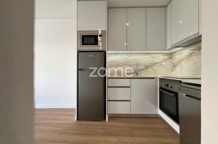 Apartamento T1 para Arrendamento em Bonfim Foto 2