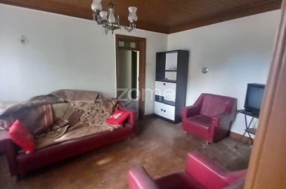 Moradia T3 para Venda em Cercosa