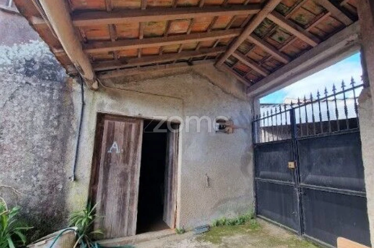 Moradia T3 para Venda em Cercosa Foto 33