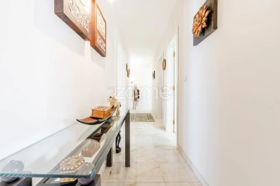 Moradia T5 para Venda em Santa Iria de Azoia, São João da Talha e Bobadela