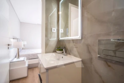 Moradia T4 para Venda em Quarteira