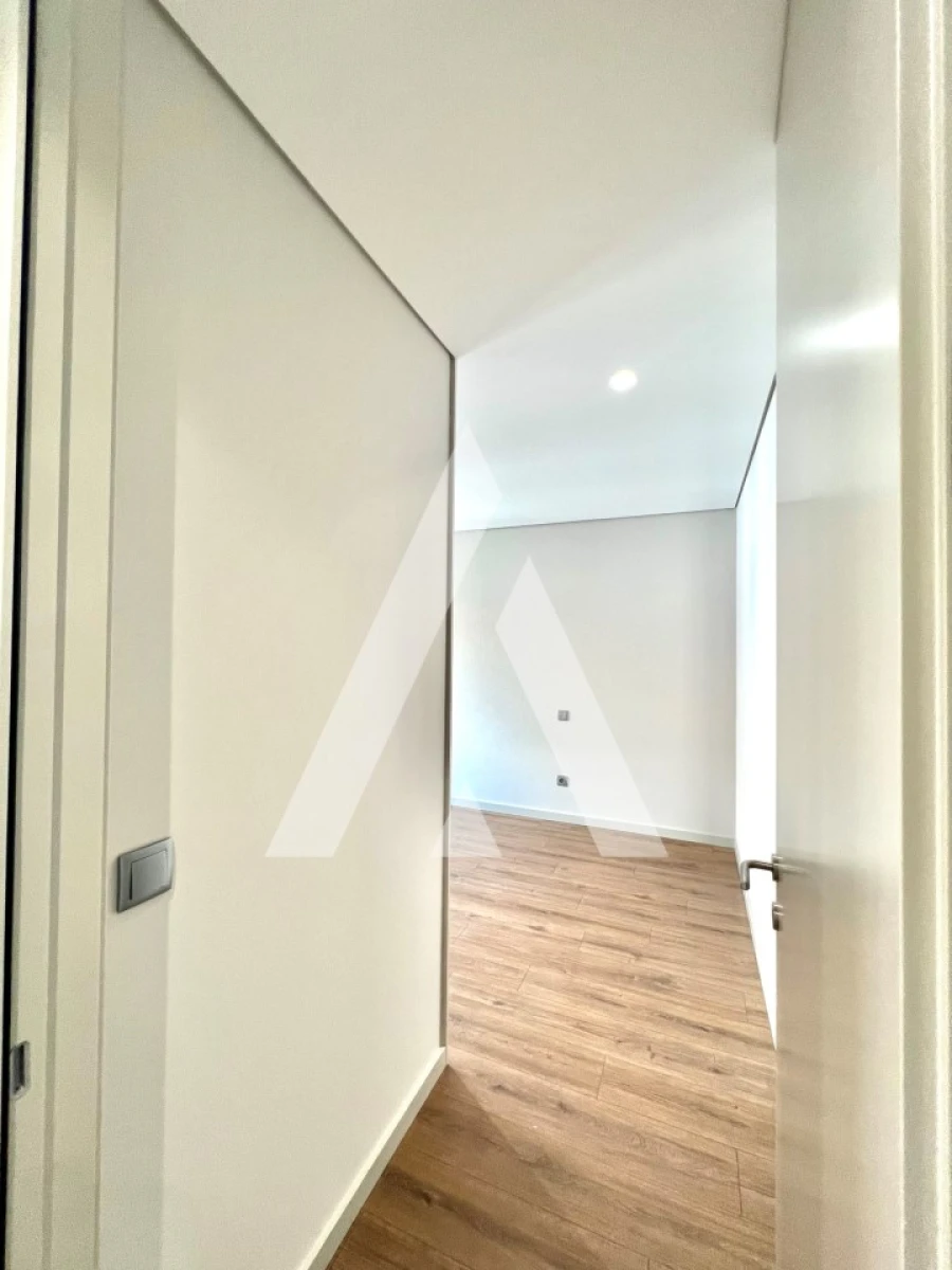 Apartamento T3 para Venda em São Vicente (Braga) Foto 10