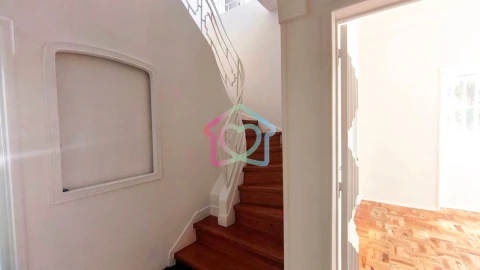 Moradia T4 para Arrendamento em Cascais e Estoril