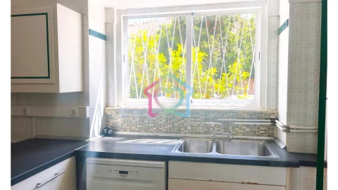 Moradia T4 para Arrendamento em Cascais e Estoril