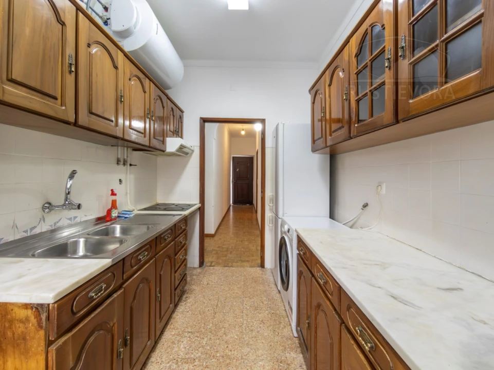 Moradia T4 para Arrendamento em Malagueira e Horta das Figueiras Foto 2