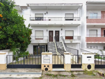 Moradia T4 para Arrendamento em Malagueira e Horta das Figueiras