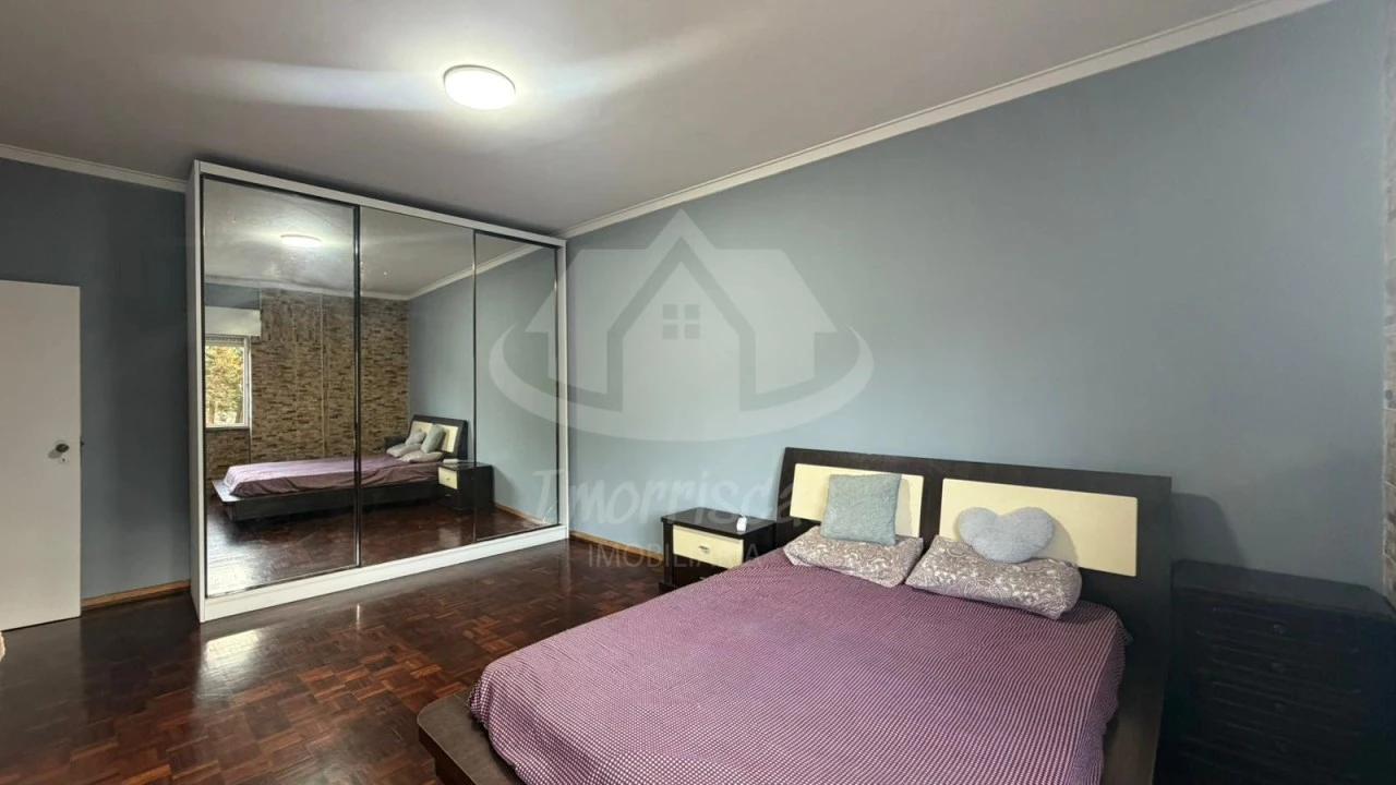 Apartamento T4 para Venda em Queluz e Belas Foto 17