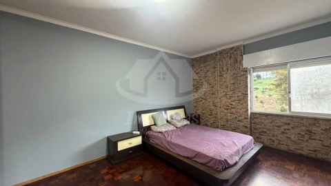 Apartamento T4 para Venda em Queluz e Belas