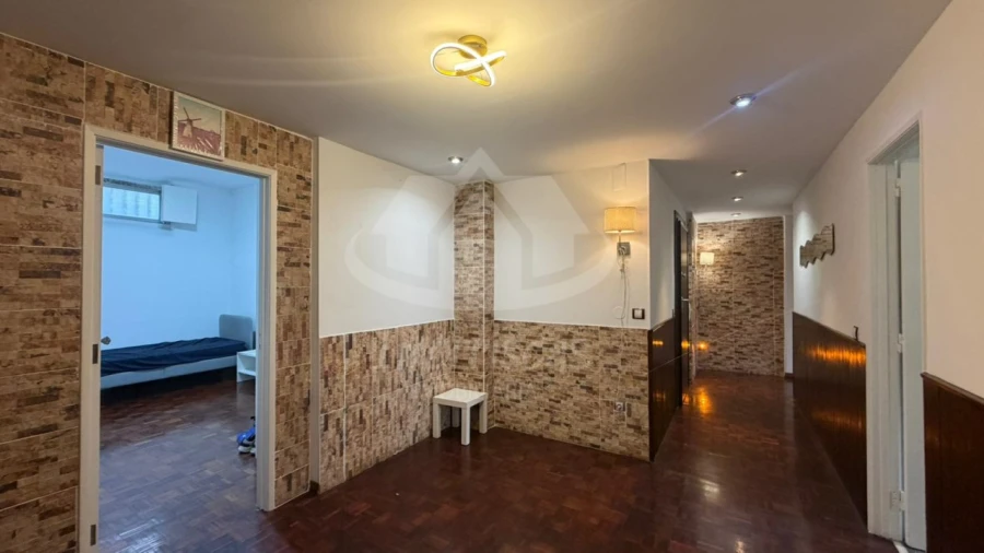 Apartamento T4 para Venda em Queluz e Belas Foto 10