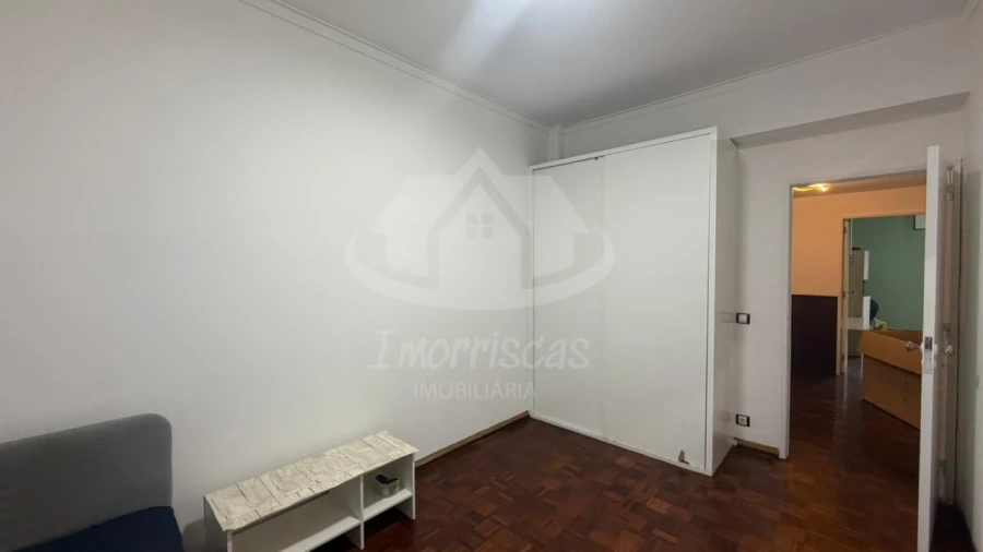 Apartamento T4 para Venda em Queluz e Belas Foto 24