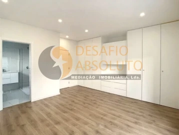 Moradia T3 para Venda em Fernao Ferro