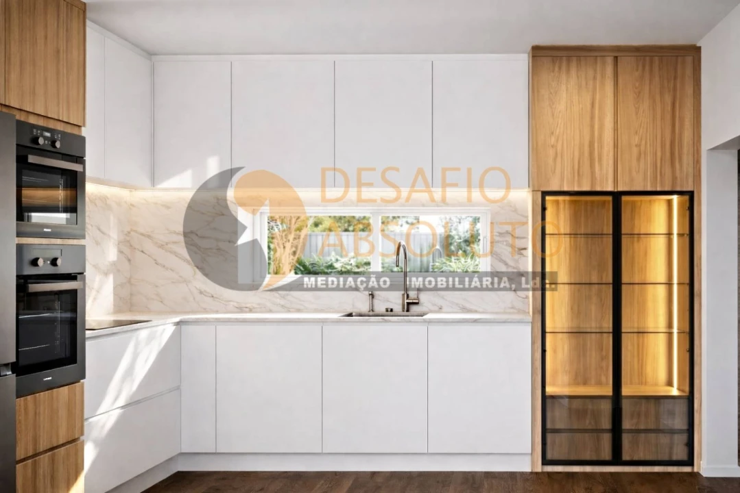 Moradia T4 para Venda em Fernao Ferro Foto 6