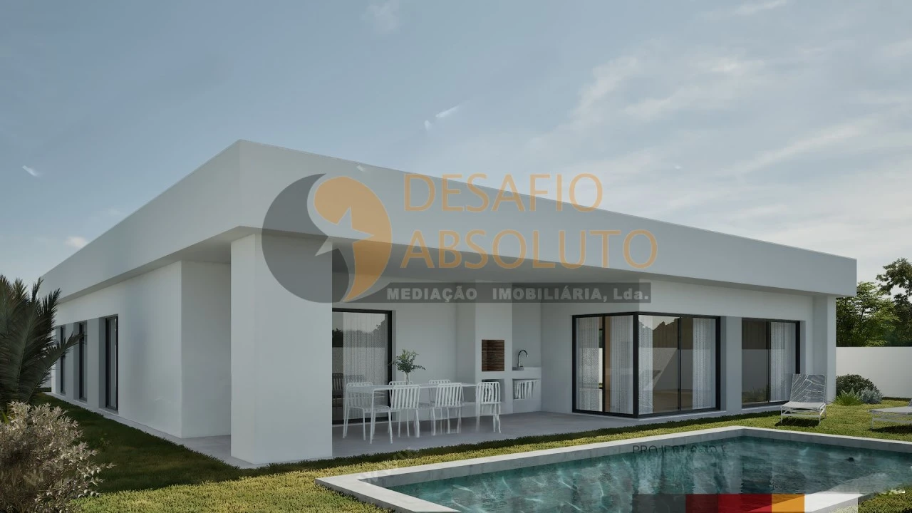 Moradia T4 para Venda em Fernao Ferro Foto 8