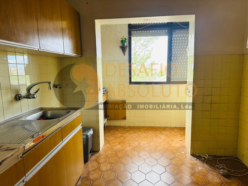 Apartamento T2 para Venda em Barreiro e Lavradio Foto 6