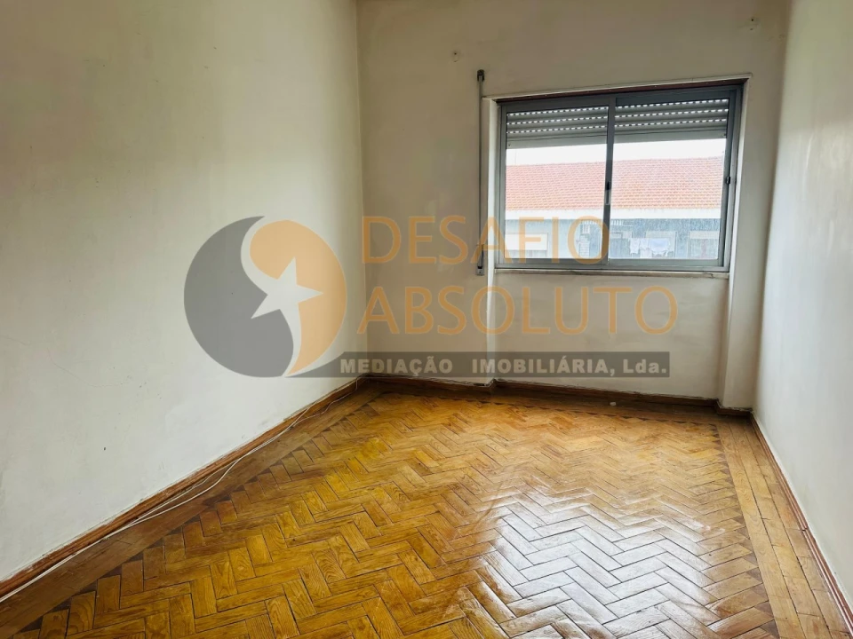 Apartamento T2 para Venda em Barreiro e Lavradio Foto 19