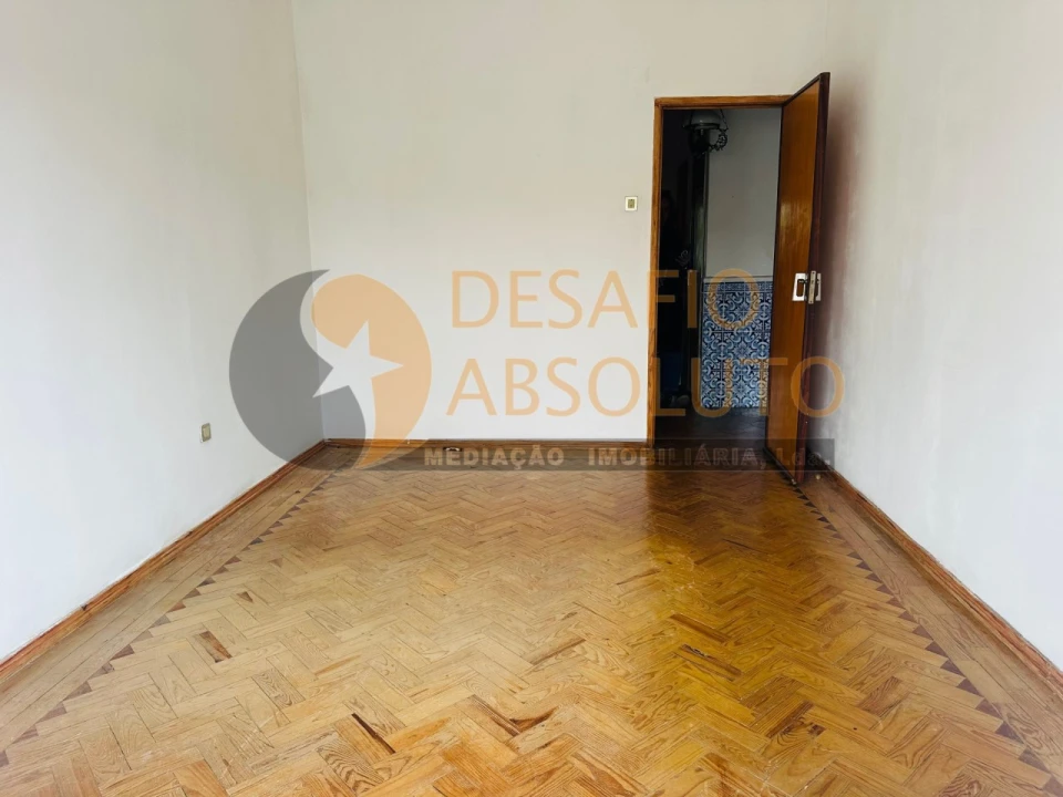 Apartamento T2 para Venda em Barreiro e Lavradio Foto 25