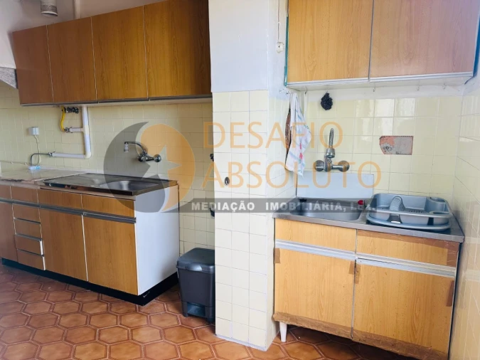 Apartamento T2 para Venda em Barreiro e Lavradio Foto 8