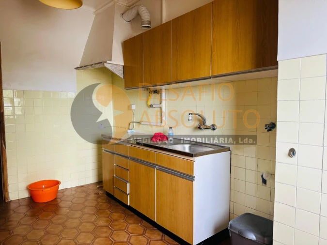 Apartamento T2 para Venda em Barreiro e Lavradio Foto 9