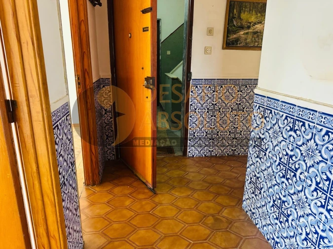 Apartamento T2 para Venda em Barreiro e Lavradio Foto 3