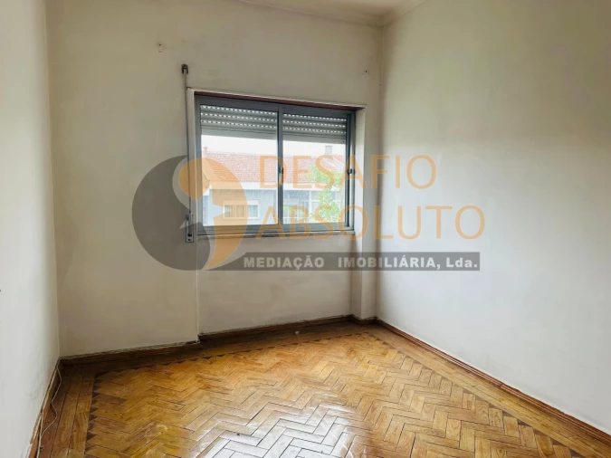 Apartamento T2 para Venda em Barreiro e Lavradio Foto 16
