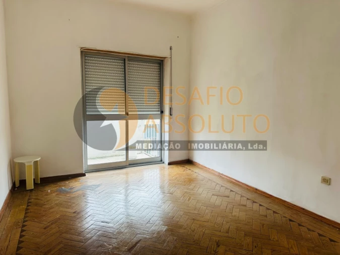 Apartamento T2 para Venda em Barreiro e Lavradio Foto 23