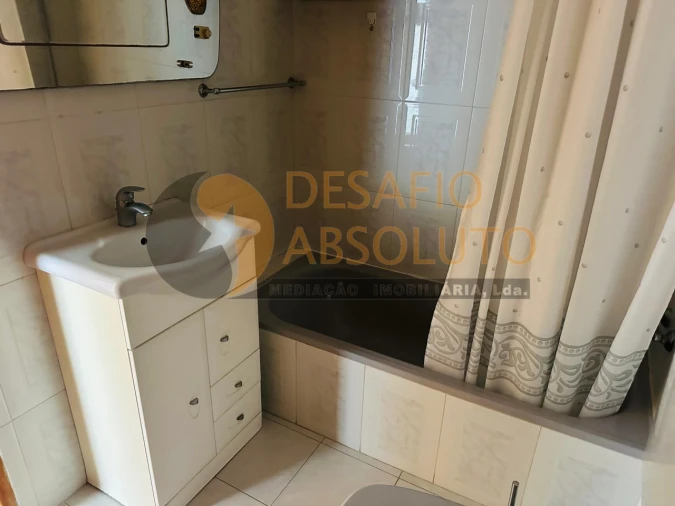 Apartamento T2 para Venda em Barreiro e Lavradio Foto 27