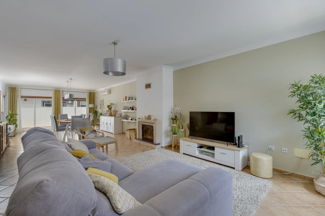 Moradia T3 para Venda em Luz Foto 7