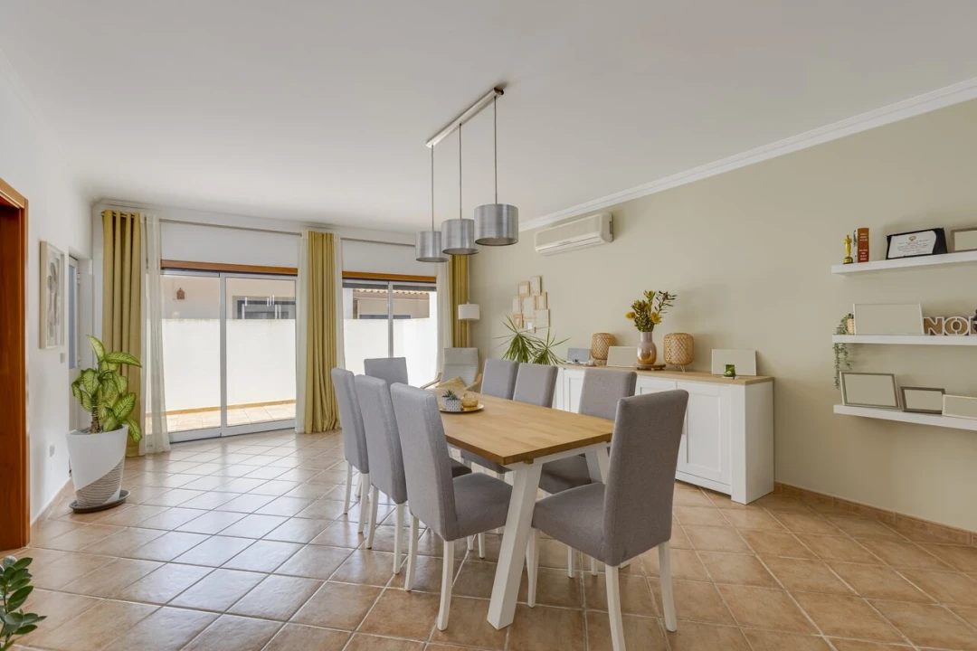 Moradia T3 para Venda em Luz Foto 3