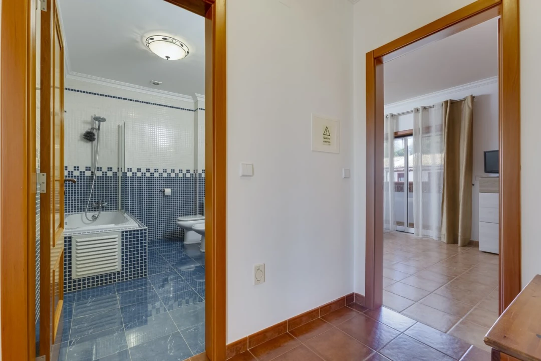 Moradia T3 para Venda em Luz Foto 16