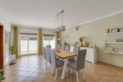 Moradia T3 para Venda em Luz
