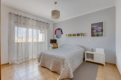 Moradia T3 para Venda em Luz