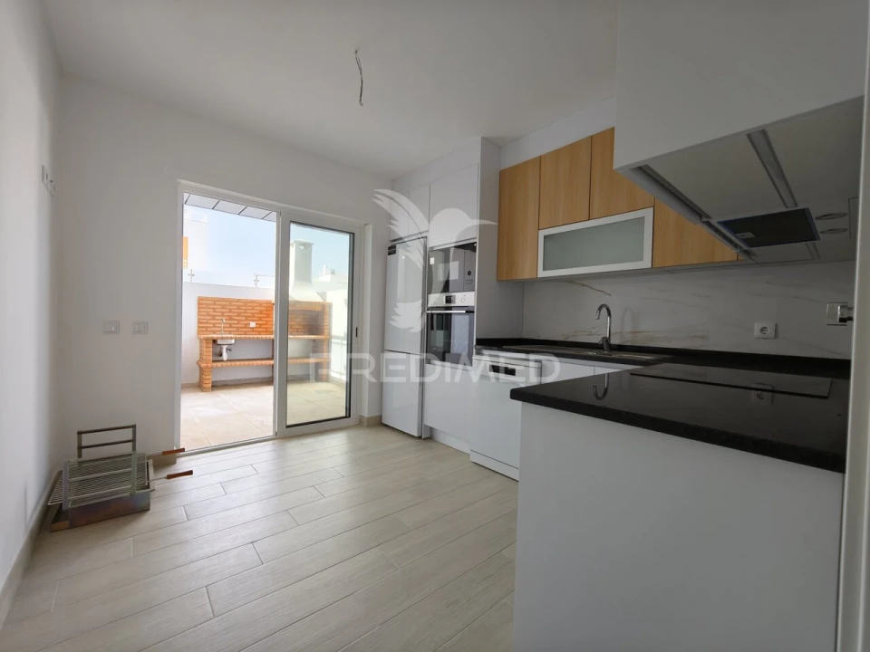 Moradia T1 para Venda em Vila Nova de Cacela Foto 2