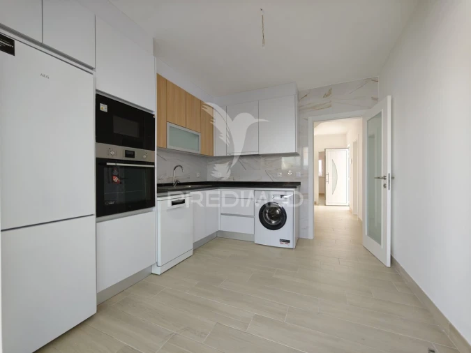 Moradia T1 para Venda em Vila Nova de Cacela Foto 3