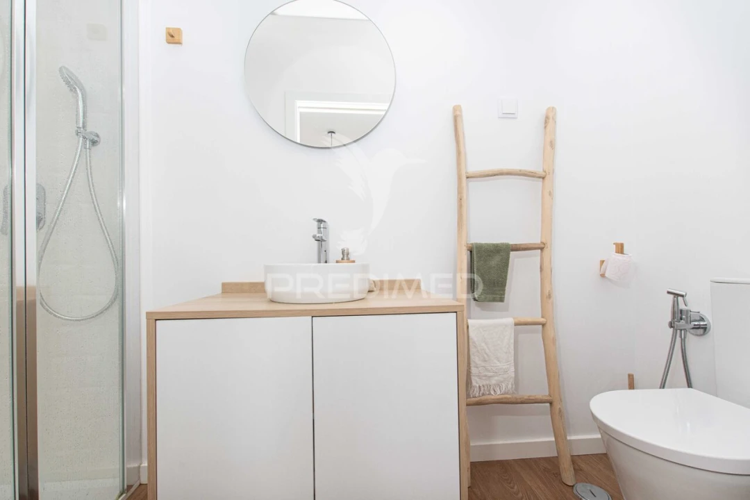 Apartamento T2 para Venda em Almada, Cova da Piedade, Pragal e Cacilhas Foto 21