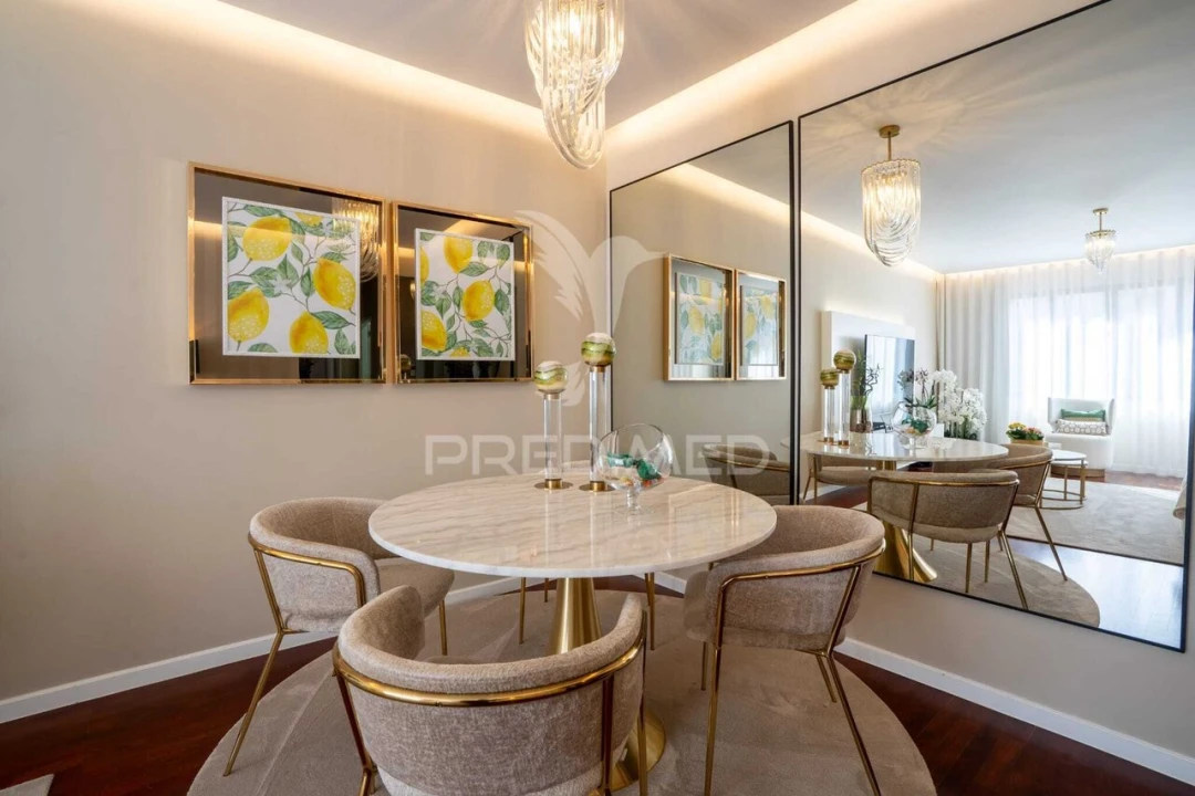 Apartamento T2 para Venda em Caniço Foto 7