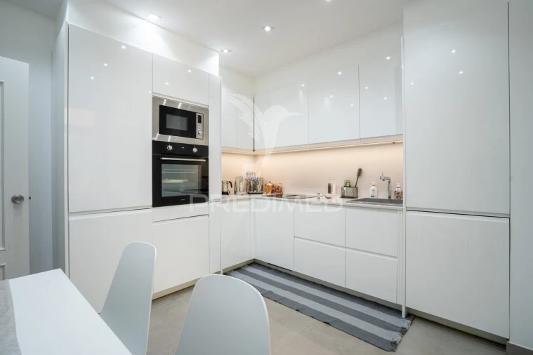 Apartamento T2 para Venda em Caniço Foto 16
