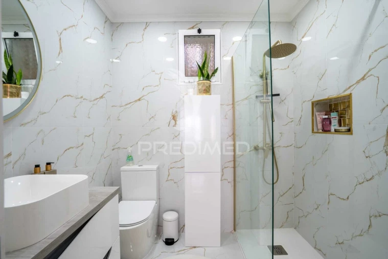 Apartamento T2 para Venda em Caniço Foto 15