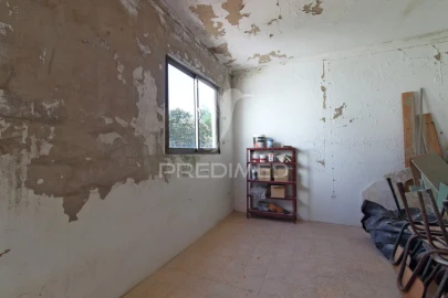 Moradia T7 para Venda em São Luis