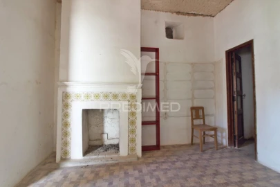 Moradia T7 para Venda em São Luis