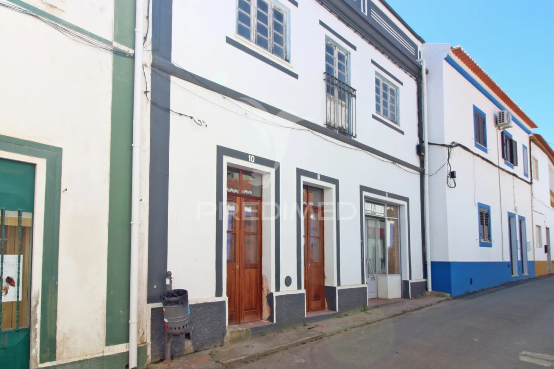 Moradia T7 para Venda em São Luis Foto 3