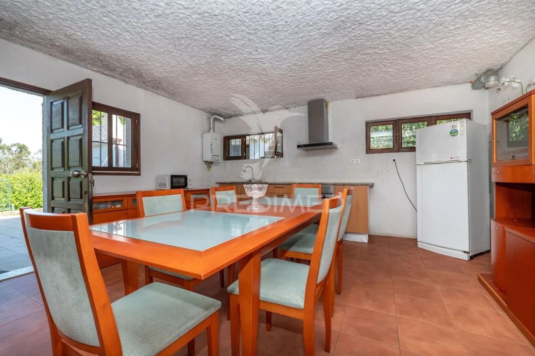 Moradia T4 para Venda em Vila Verde e Barbudo Foto 21