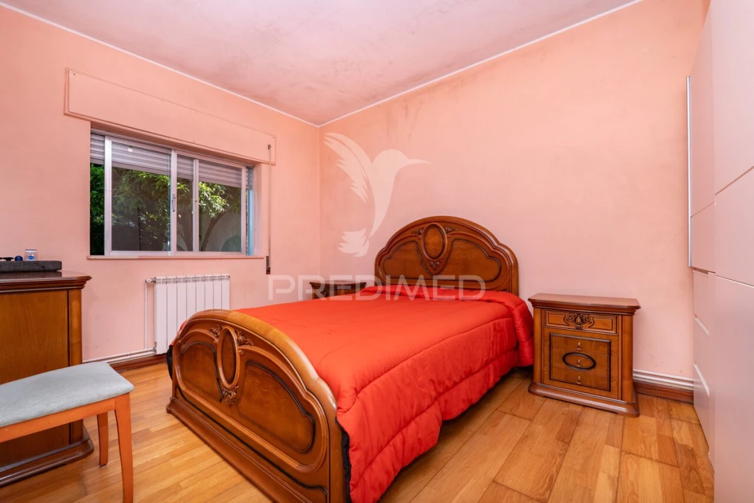 Moradia T4 para Venda em Vila Verde e Barbudo Foto 28
