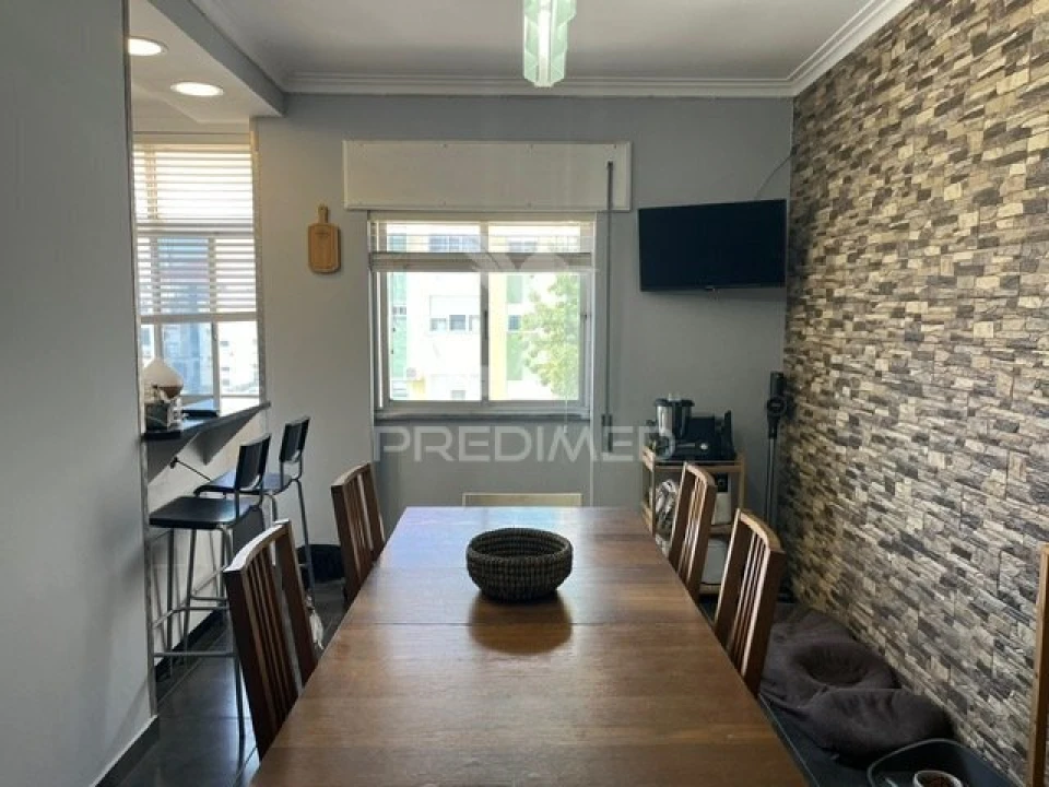 Apartamento T3 para Venda em Moita Foto 4