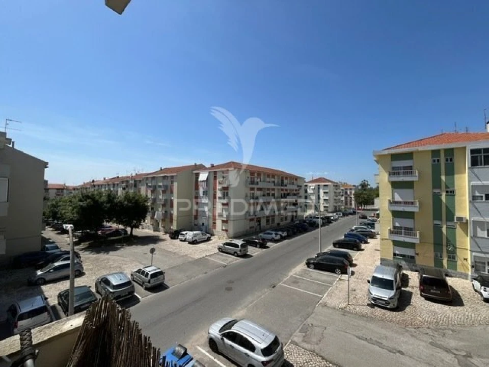 Apartamento T3 para Venda em Moita Foto 2