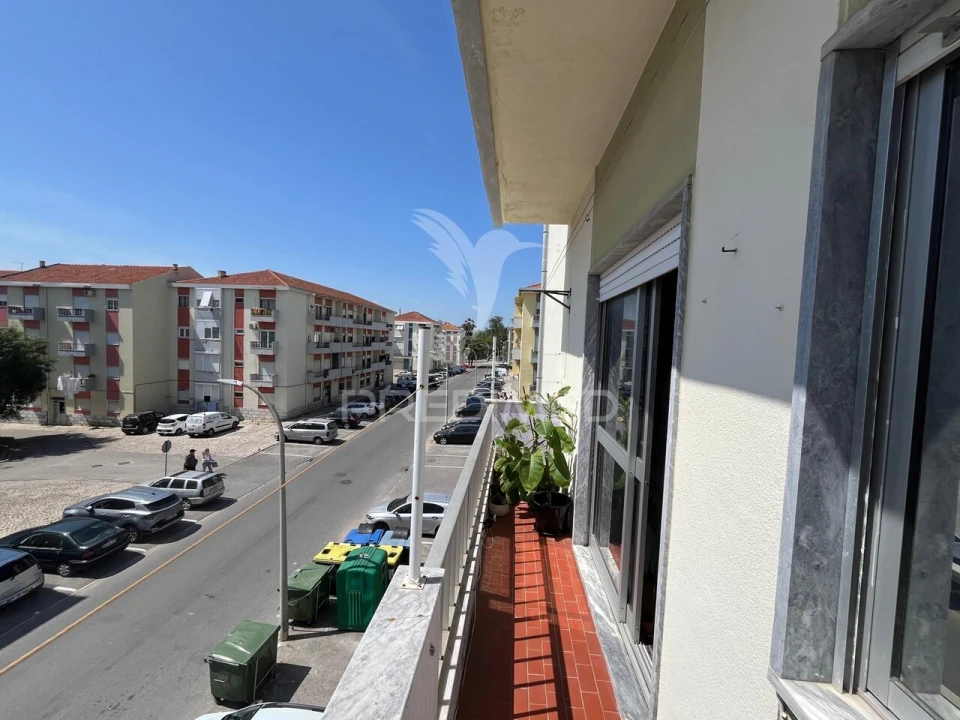 Apartamento T3 para Venda em Moita Foto 18