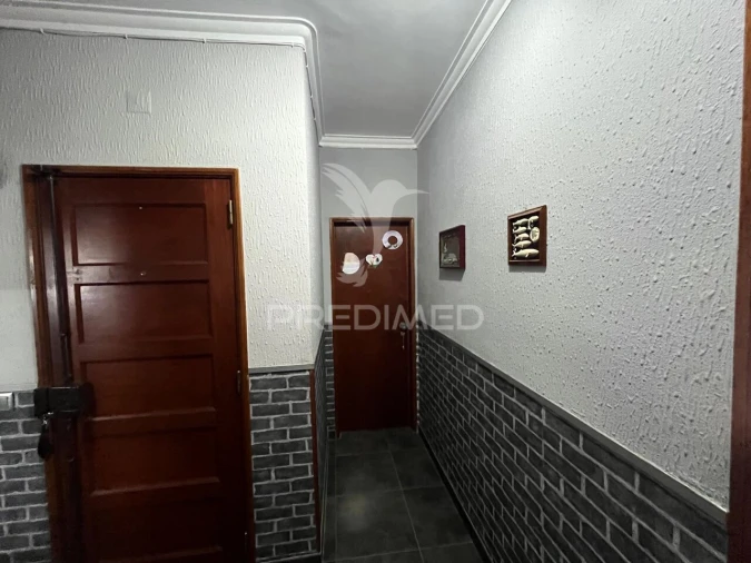 Apartamento T3 para Venda em Moita Foto 17