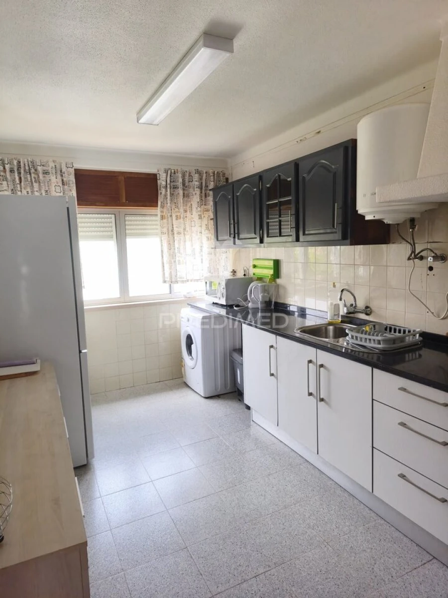 Apartamento T3 para Venda em Sé e São Lourenço Foto 14